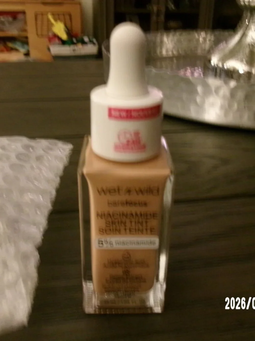 wet n wild Bare Focus Skin Tint, 5% Niacinamide Enriched, Buildable Sheer BUFF